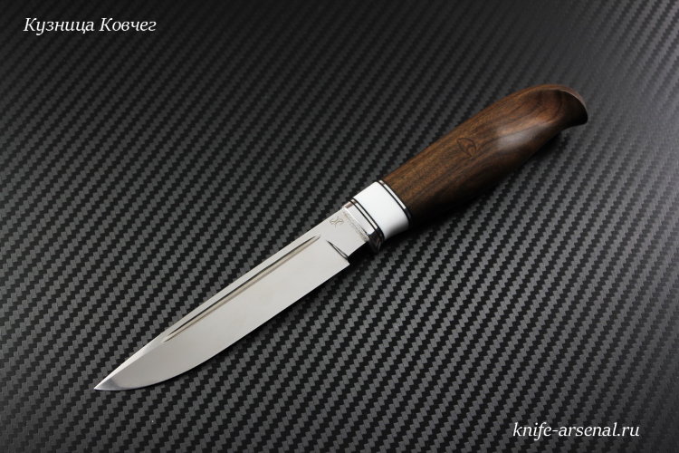 Нож Финка немецкая сталь D2 рукоять Полисандр с проставкой композита (имитация кости)